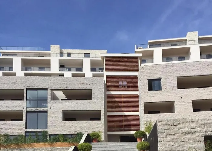 Bastion-15 By Interhome